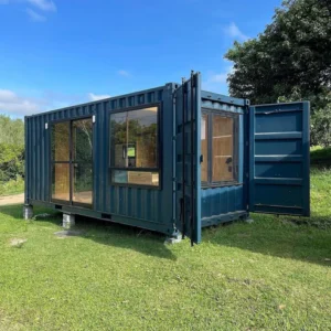 Præfabrikeret containerhus